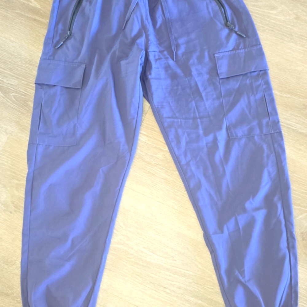 LIBIN CARGO PANTS SZ M in EUC!
